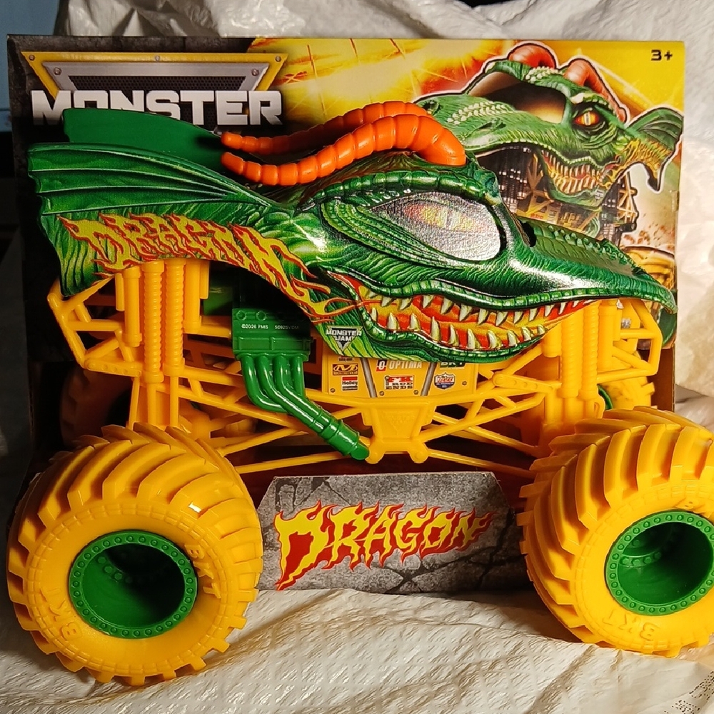 Monster JAM Dragon .  Green With Yellow Tires